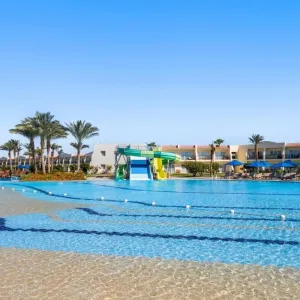 DoubleTree by Hilton Sharks Bay