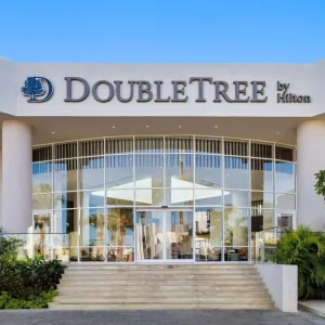 DoubleTree by Hilton Sharks Bay