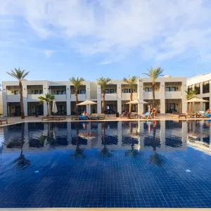 Reef Oasis Beach Resort