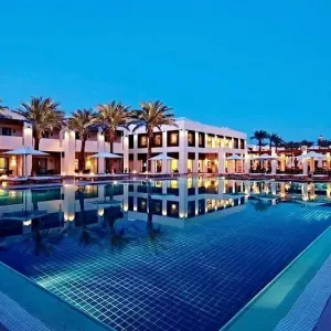 Reef Oasis Beach Resort