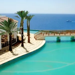 Reef Oasis Blue Bay Resort and Spa