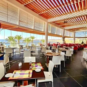 Reef Oasis Blue Bay Resort and Spa