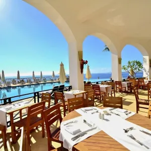 Reef Oasis Blue Bay Resort and Spa