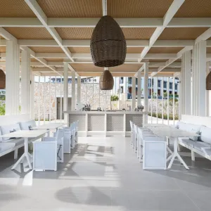 Anda Barut Collection