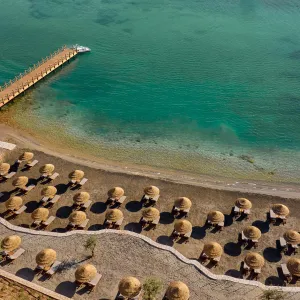 Anda Barut Collection