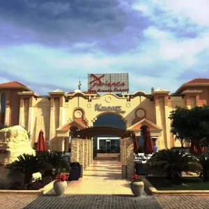 Hotel Xperience Sea Breeze