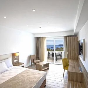 Club Shark Hotel
