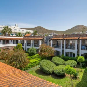 Tiana Beach Hotel