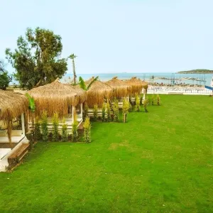 Tiana Beach Hotel