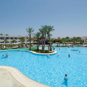 Hotel Dreams Vacation Resort