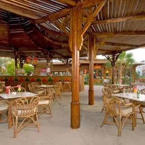 Hotel Dreams Vacation Resort