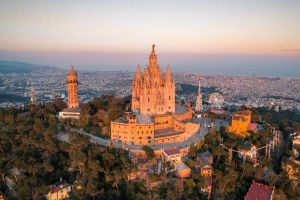 BARCELONA 2026: Vacanta in orasul modernismului (24.10 si 27.11)