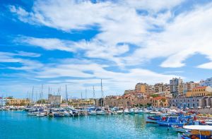 CRETA SI SANTORINI - Mitologie, istorie, natura, gastronomie si apusuri magice