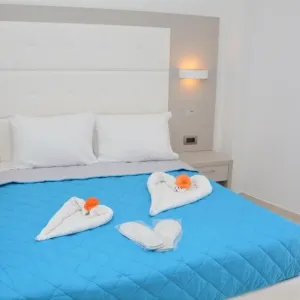 Costa Angela