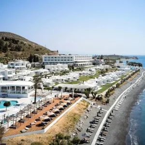 Dimitra Beach Hotel &amp; Suites