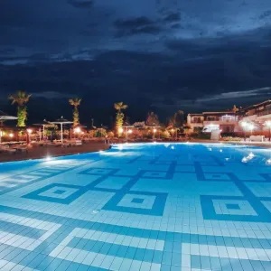 Grand Blue Beach Hotel