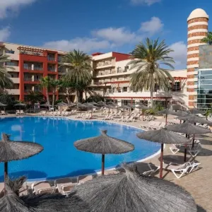 Elba Carlota Beach &amp; Golf Resort