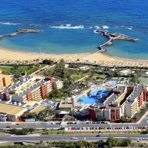 Elba Carlota Beach &amp; Golf Resort