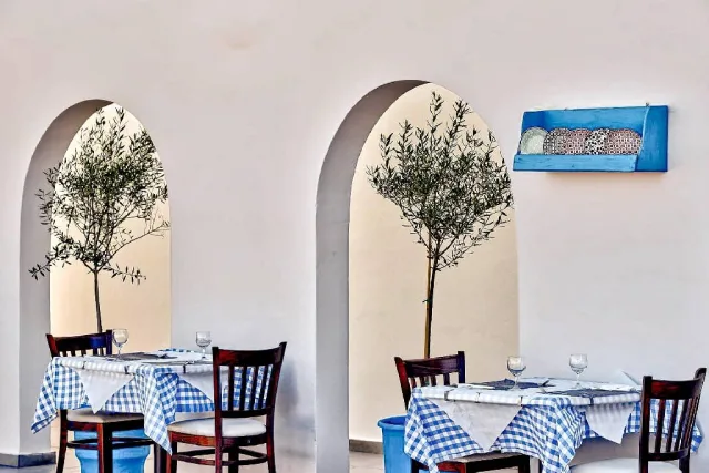 White Olive Marine Aquapark (R)