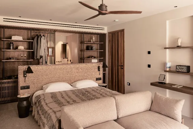 Theros All Suites Hotel