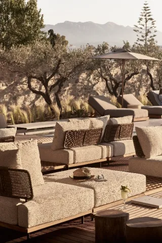 Theros All Suites Hotel