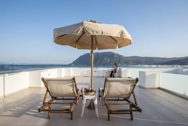 ROYAL BAY SUITES