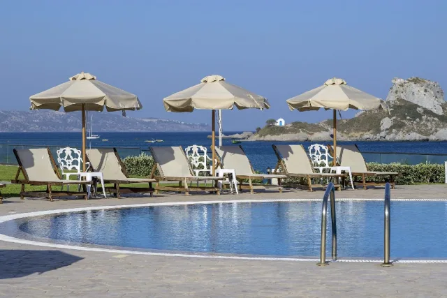 ROYAL BAY SUITES