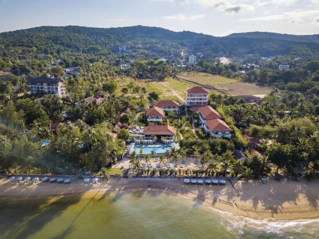 Cassia Cottage Resort and Spa