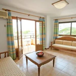Playamar Hotel and Apartments