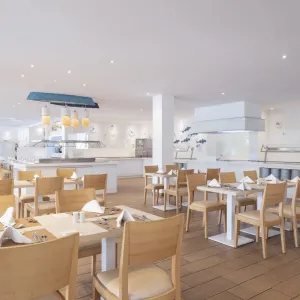 IBEROSTAR WAVES CLUB CALA BARCA