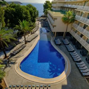 Occidental Cala Vinas