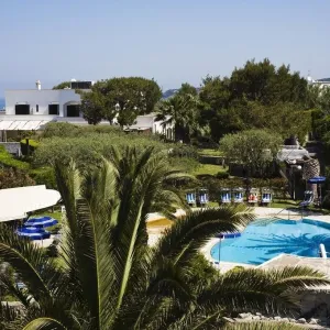 Ideal Hotel