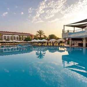 Club Hotel Turan Prince World