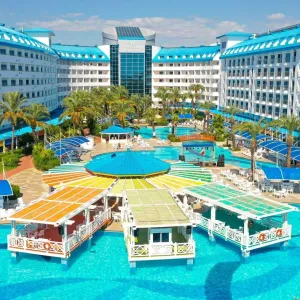 Crystal Admiral Resort Suits and Spa