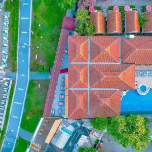 Ozlem Garden