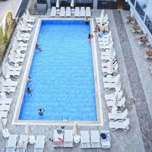 Side Golden Rock Hotel