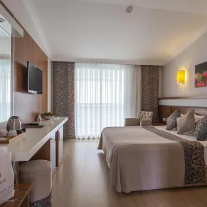 Sun Club Side