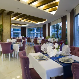 Sun Club Side