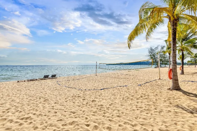 Movenpick Resort Waverly