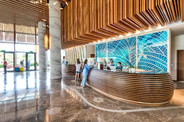 Movenpick Resort Waverly