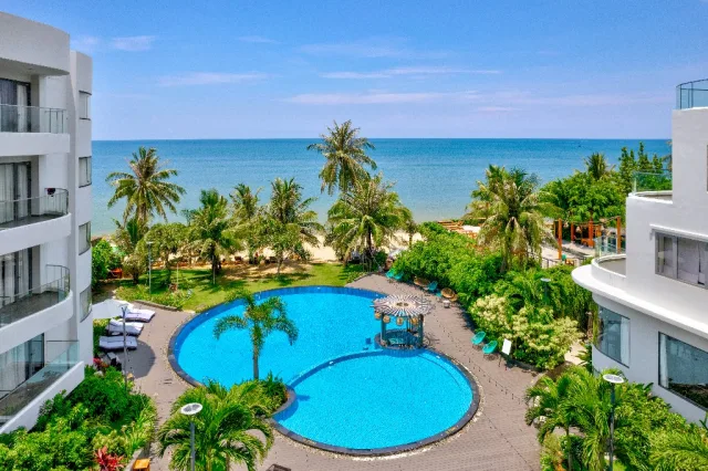 Sunset Beach Resort and SPA