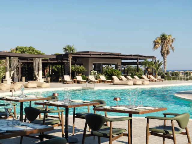Aulus Lindos Rhodes, Curio Collection By Hilton