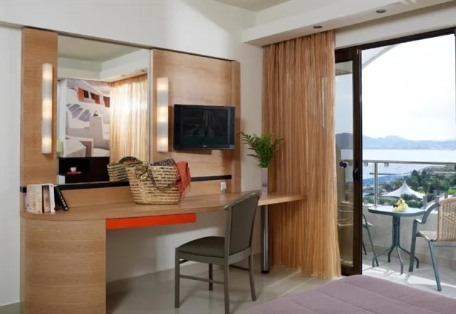 Esperos Mare  Hotel