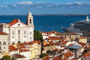 PORTUGALIA - Emotia muzicii Fado in tara coloratelor Azulejos - Plecare din Cluj-Napoca 2026
