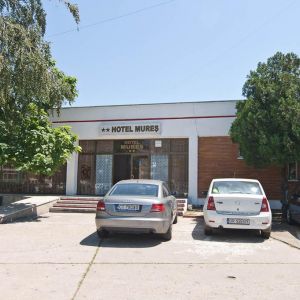 Hotel Mures Saturn