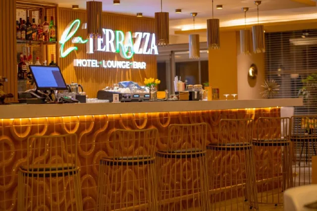 LA TERRAZZA HOTEL