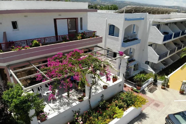 Apollon Platanias Rethymno
