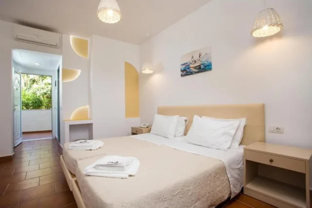 Muses Hotel