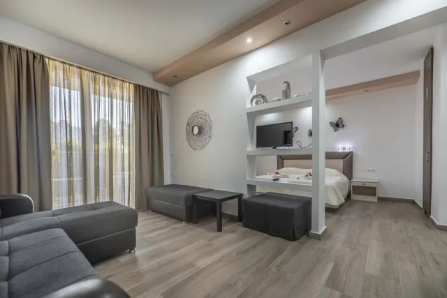SunShine Hotel