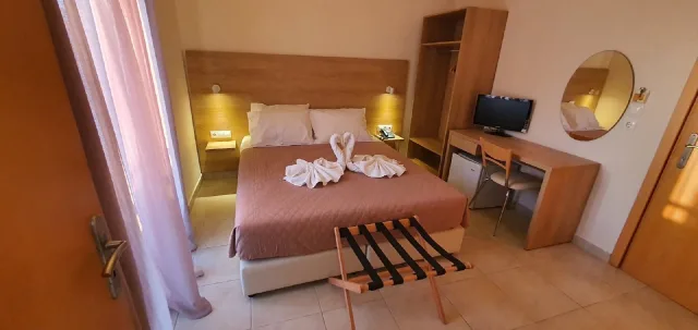 International Hotel - Rodos Town